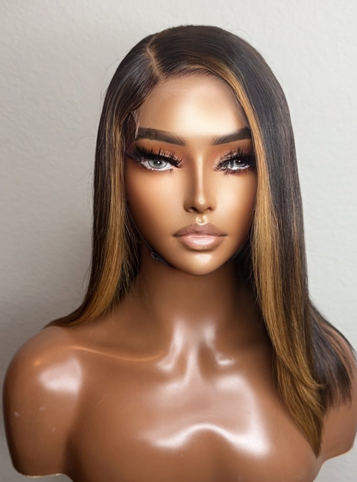 "Bianca" Blonde Peek-a-boo Highlight Glueless HD Lace (5x5) 360 Bob
