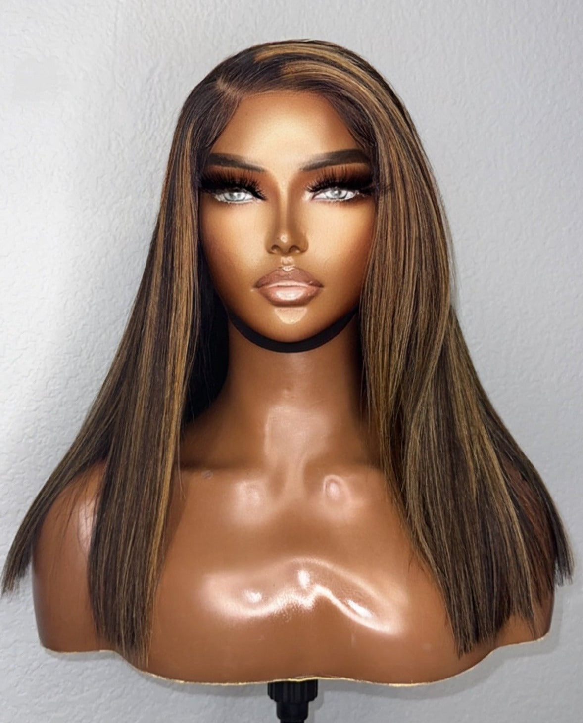 "Lisa" Blonde Highlighted HD Lace SILK PRESS Bob