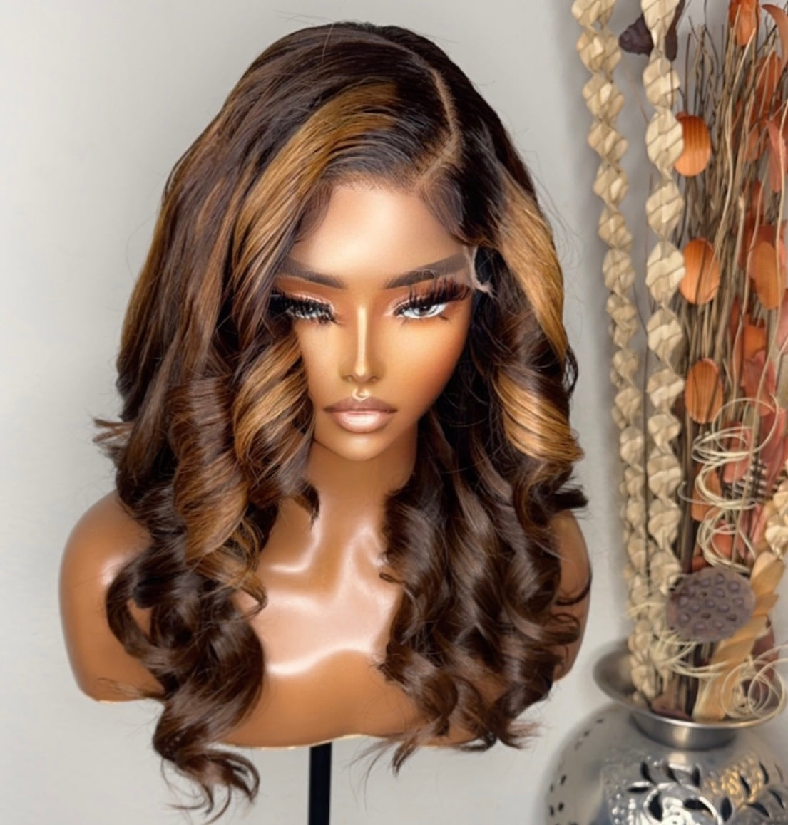 Two-Tone Chocolate Thunder Luxury Deep Layered GLUELESS HD Lace Wig