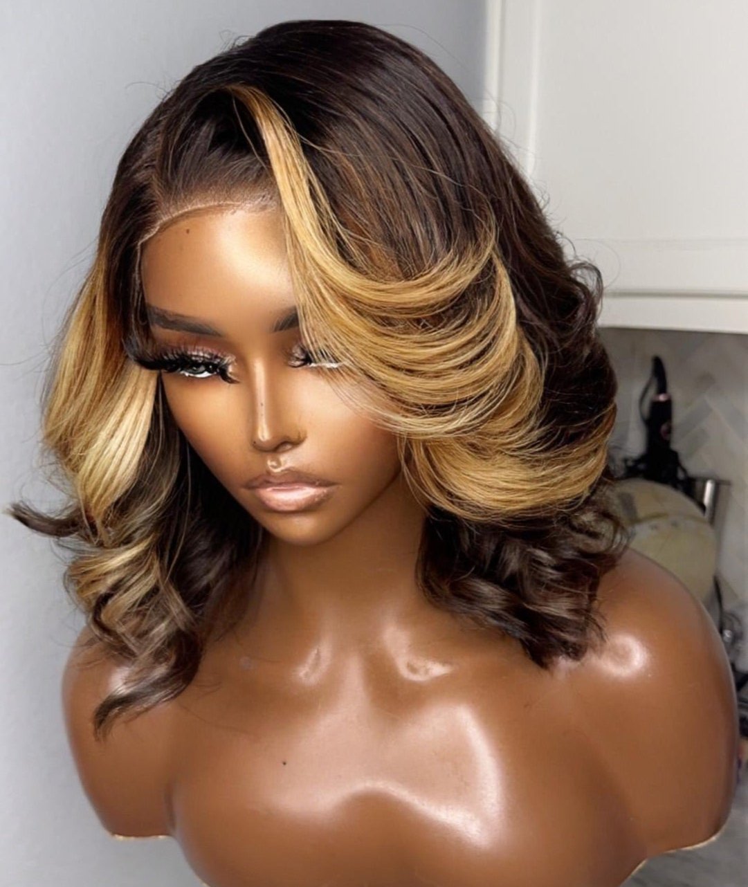 "Brandi" Peek-a-Boo Blonde Ombre Glueless HD Lace (5x5) Bob Wig