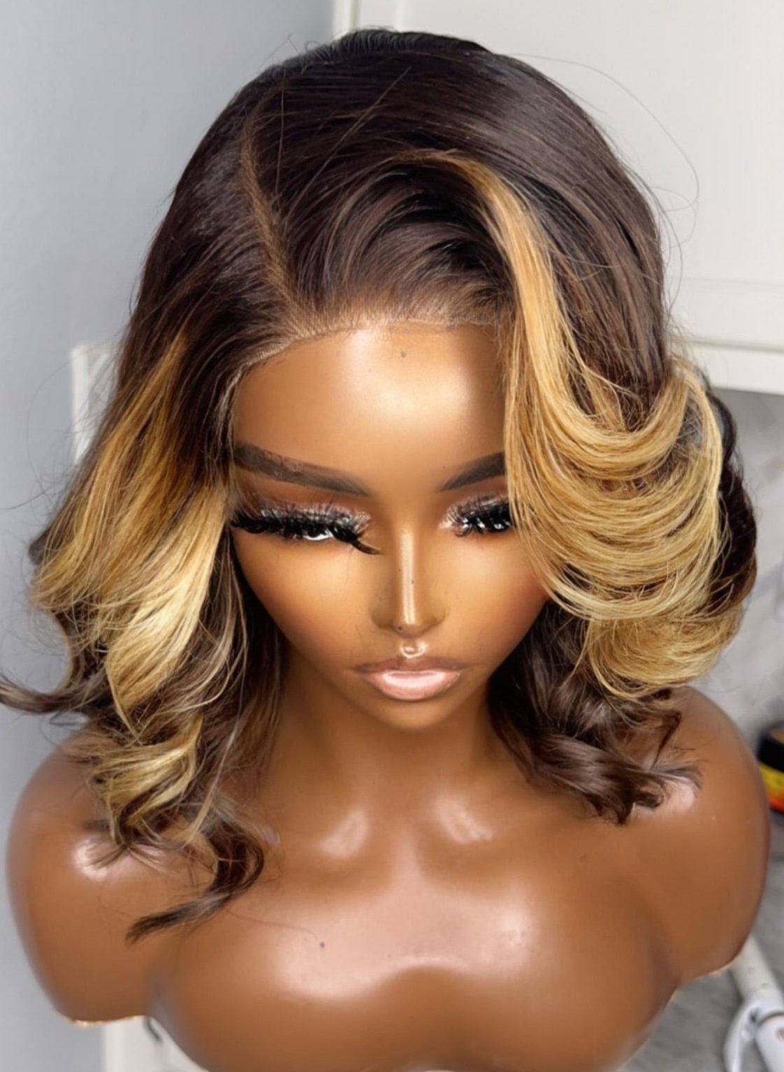 "Brandi" Peek-a-Boo Blonde Ombre Glueless HD Lace (5x5) Bob Wig