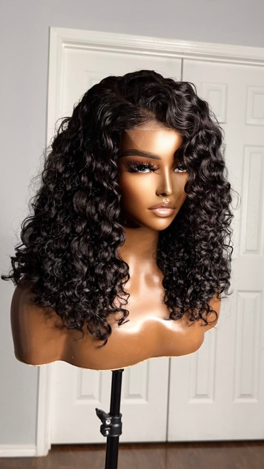 "Vera" Soft Loose Island Curly Top Lace (5x5) Wig