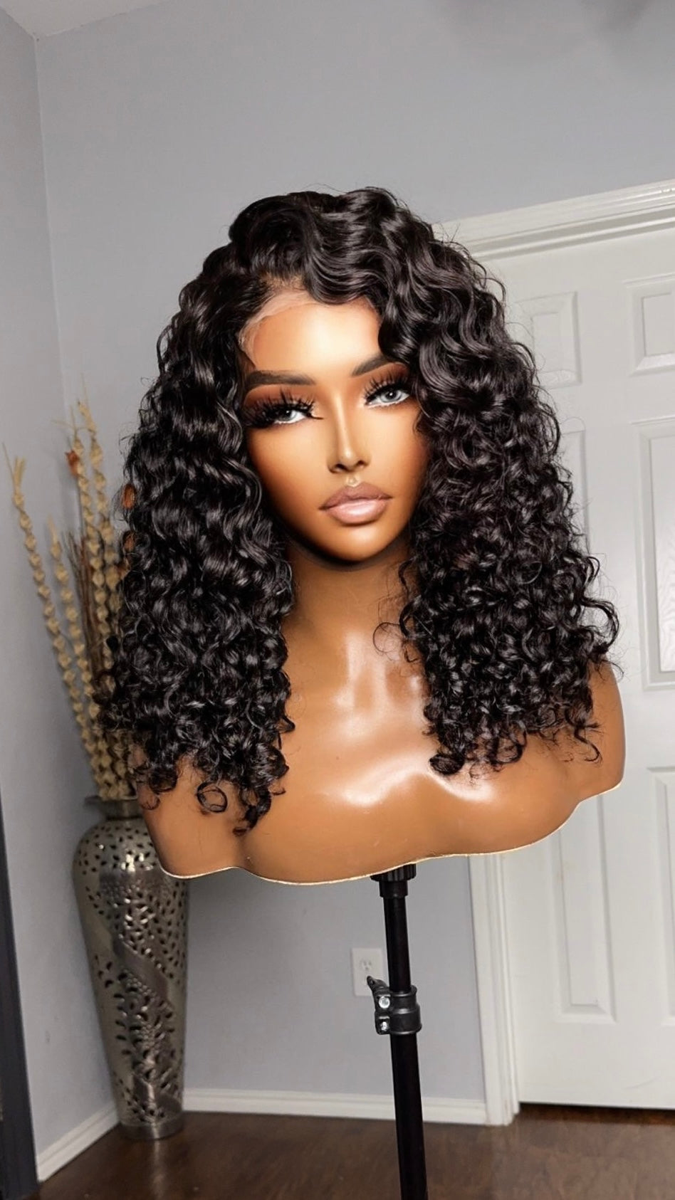 "Vera" Soft Loose Island Curly Top Lace (5x5) Wig