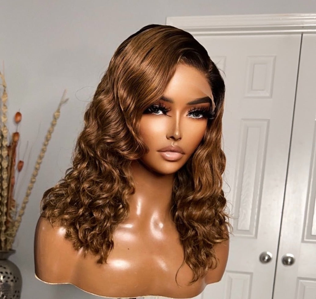 HONEY BLONDE Ocean Wavy GLUELESS HD Lace (5x5)