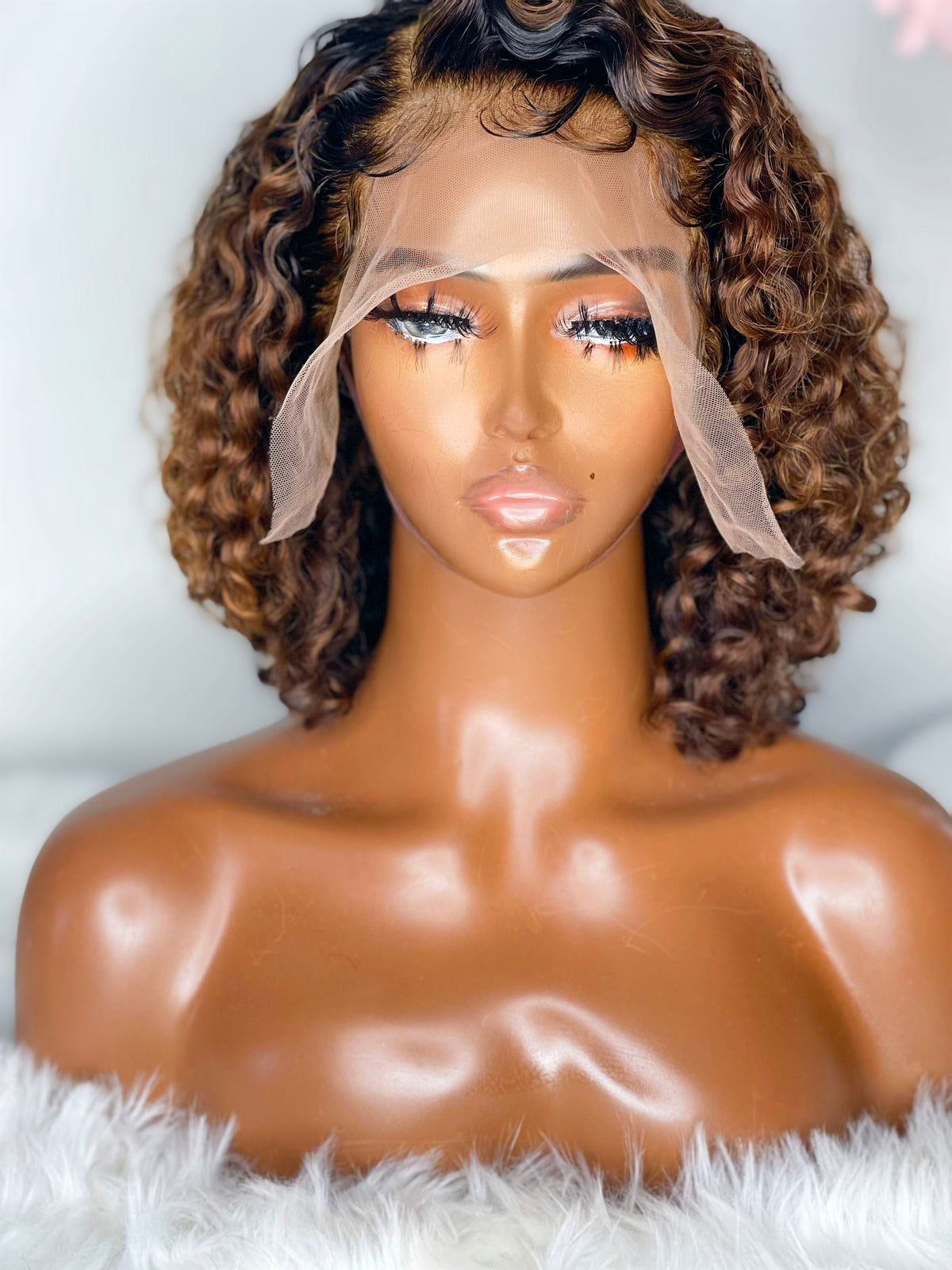"Sherri" "QUEEN'S COLLECTION" DEEP Wavy BOB WIG