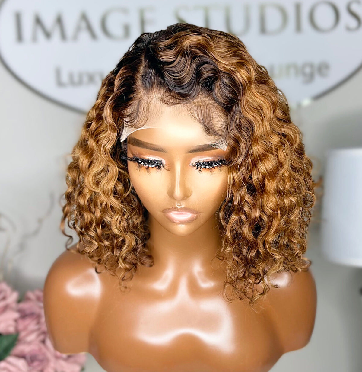 "Sharon" "QUEEN'S COLLECTION" DEEP Curly BOB WIG
